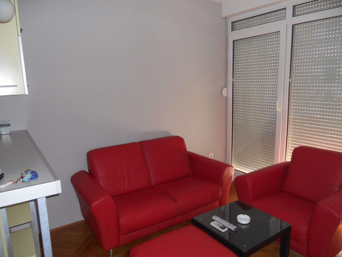 Za izdavanje jednosoban stan 40m2, Preko Morače